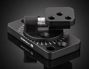 Adjustable "¼-20 Mount with 90° Tilt